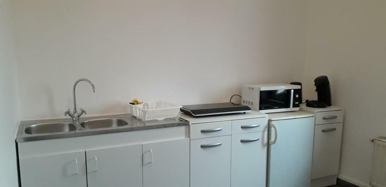 Appart comme chez soi Pusignan Extérieur photo