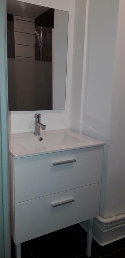 Appart comme chez soi Pusignan Extérieur photo